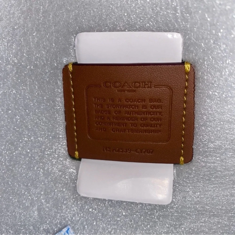 Coach ππ©Άπ Kailey Shoulder crossbody leather purse Bag - Picture 15 of 16